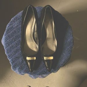 Size 9.5 Coach Black Suede and Patent Leather 3” heel.